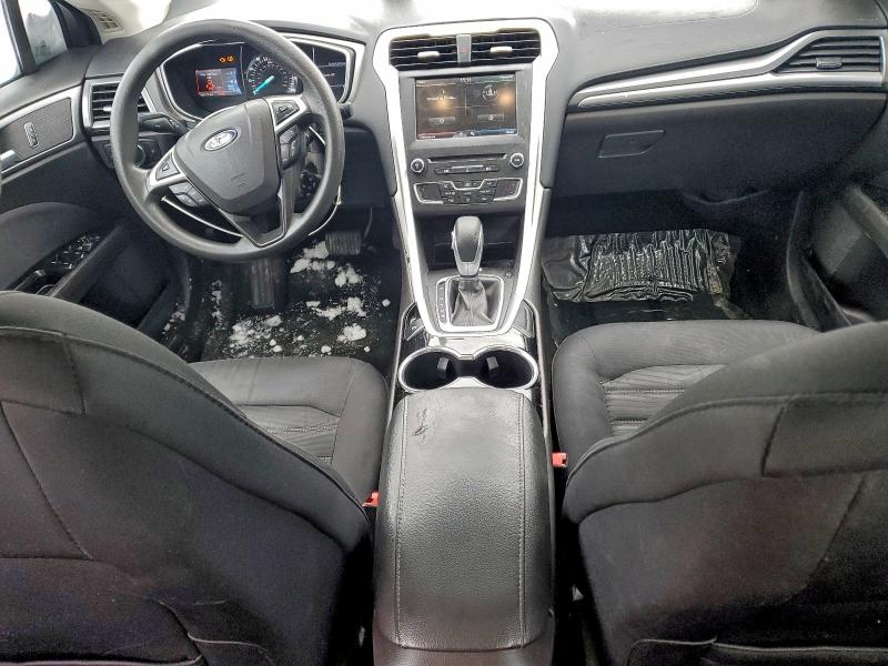 Photo 8 from auction – 2016 FORD FUSION SE with VIN 3FA6P0H71GR324971