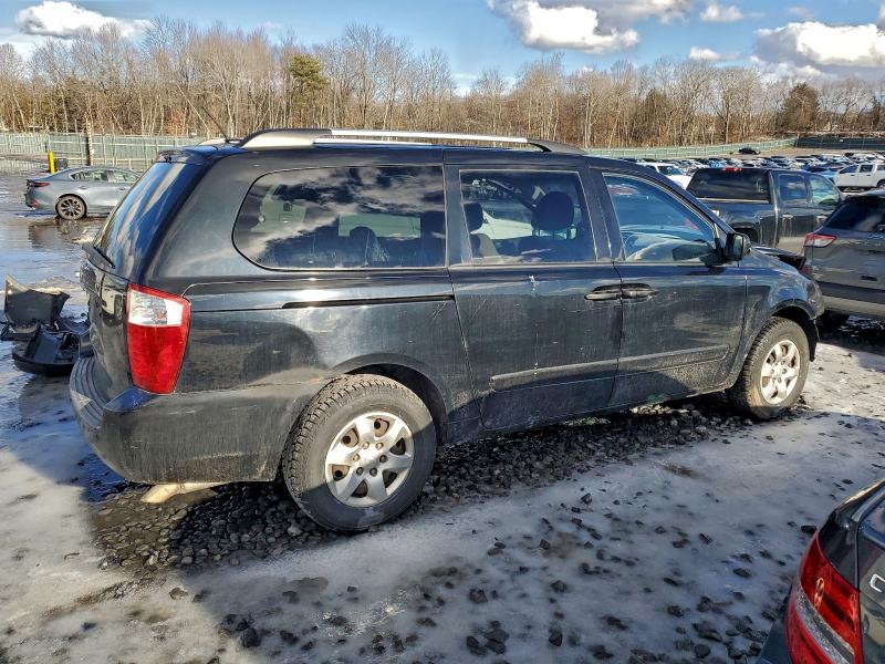 Photo 3 from auction – 2010 KIA SEDONA LX with VIN KNDMG4C34A6325405