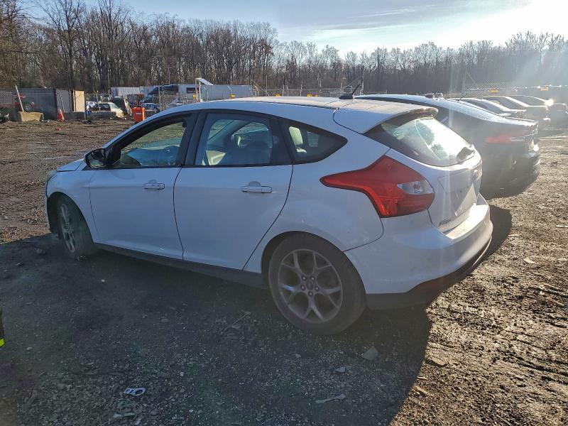 Photo 2 from auction – 2014 FORD FOCUS SE with VIN 1FADP3K28EL455185