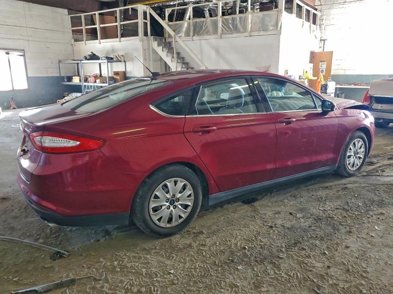 Photo 3 from auction – 2014 FORD FUSION S with VIN 1FA6P0G79E5398429