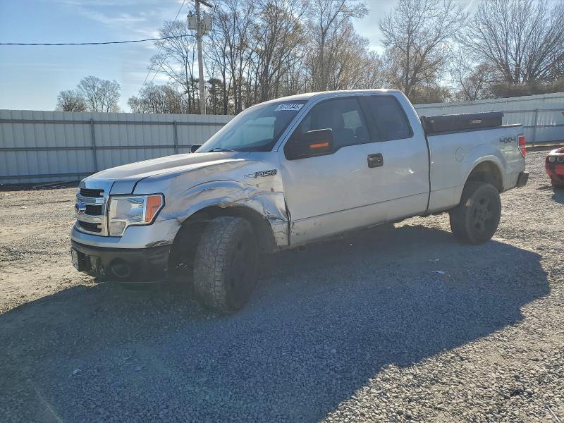FORD F150 SUPER 2014 with VIN 1FTFX1EFXEFC25653 - Photo from auction