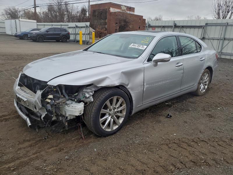 LEXUS LS 460 2012 with VIN JTHCL5EF3C5013846 - Photo from auction