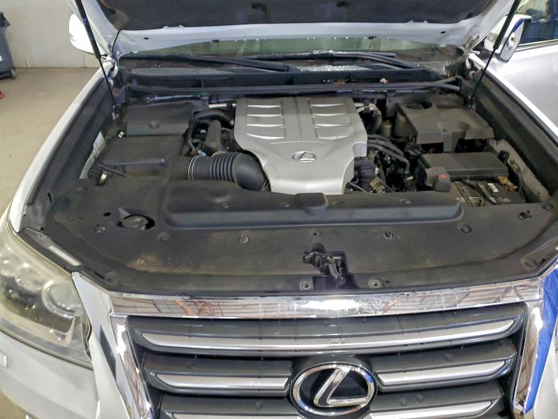 Photo 12 from auction – 2016 LEXUS GX 460 with VIN JTJBM7FX9G5124949
