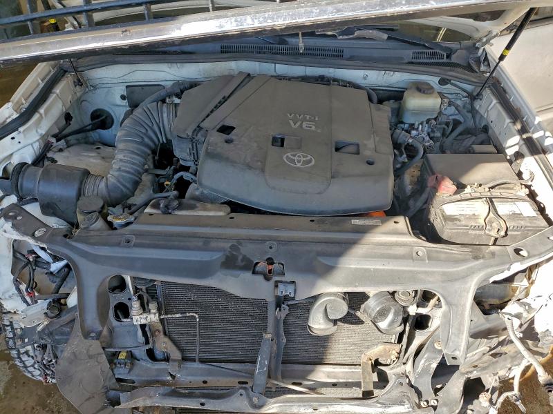 Photo 12 from auction – 2006 TOYOTA 4RUNNER SR with VIN JTEZU14R360082062