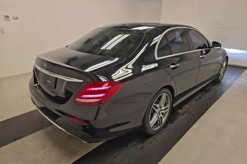 Photo 4 from auction – 2019 MERCEDES-BENZ E 300 with VIN WDDZF4JB2KA614063