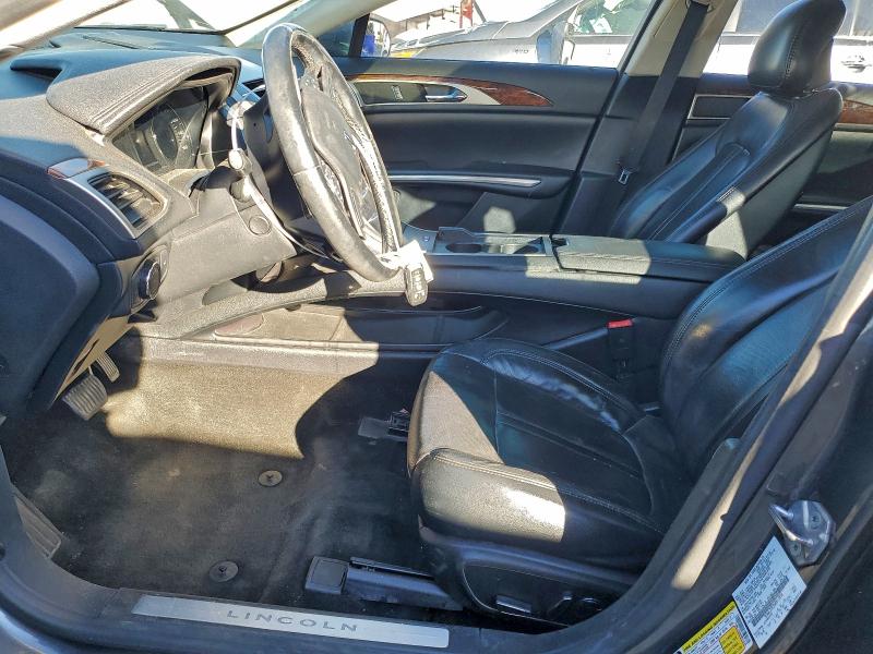 Photo 7 from auction – 2016 LINCOLN MKZ with VIN 3LN6L2J93GR615836