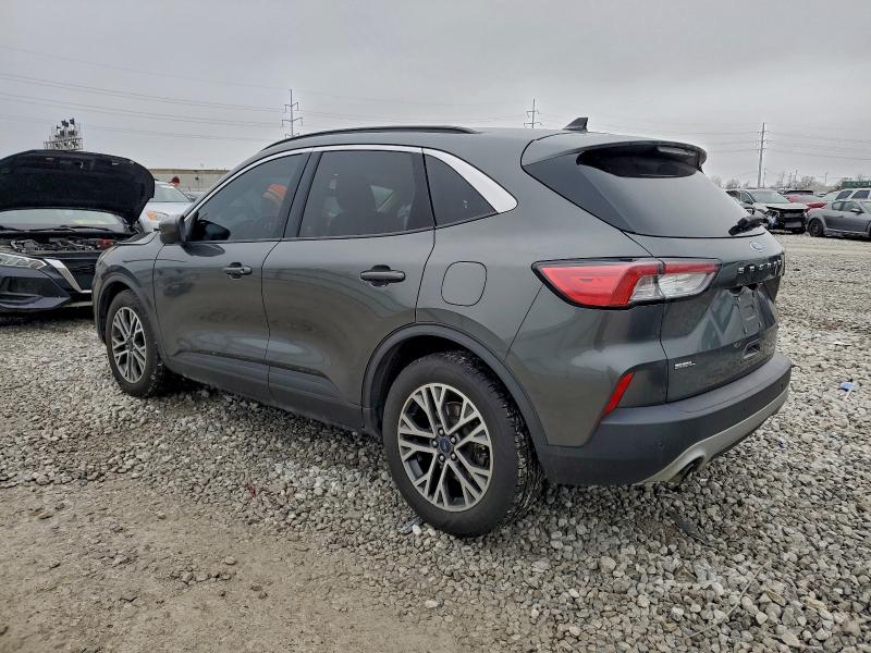 Photo 2 from auction – 2020 FORD ESCAPE SEL with VIN 1FMCU0H69LUA72964