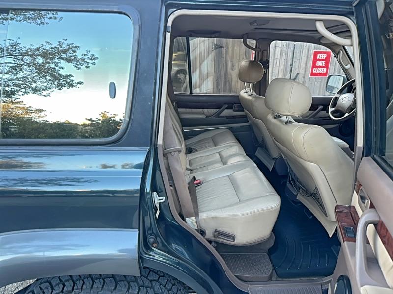 Photo 6 from auction – 1997 LEXUS LX 450 with VIN JT6HJ88J5V0166864