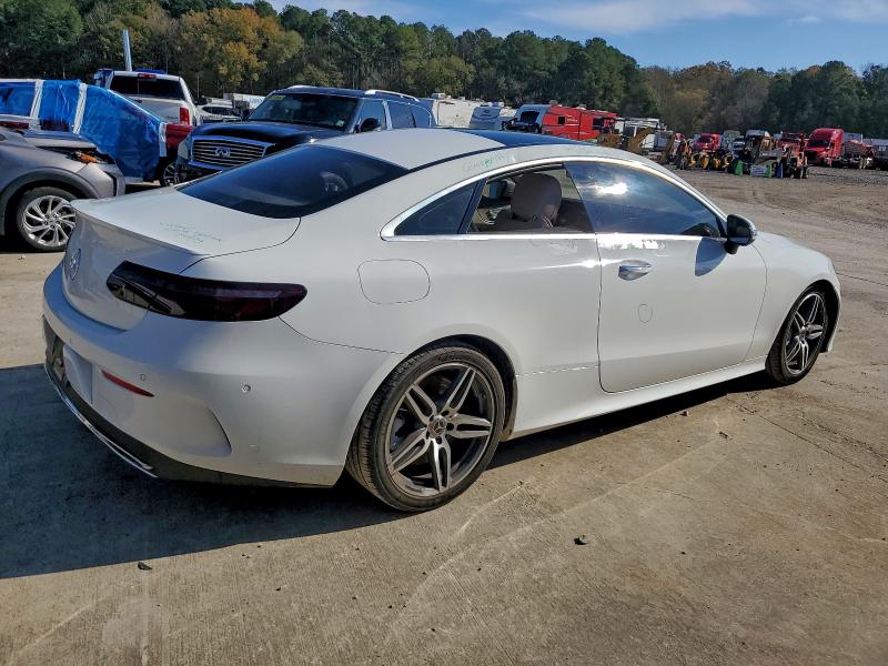 Photo 3 from auction – 2018 MERCEDES-BENZ E 400 with VIN WDD1J6FB3JF035438