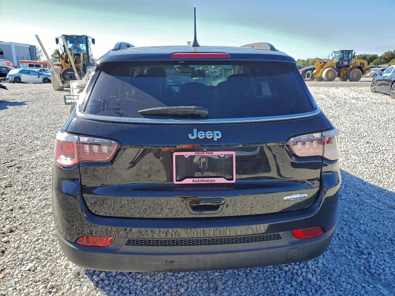 Photo 6 from auction – 2019 JEEP COMPASS LA with VIN 3C4NJCBB9KT832378
