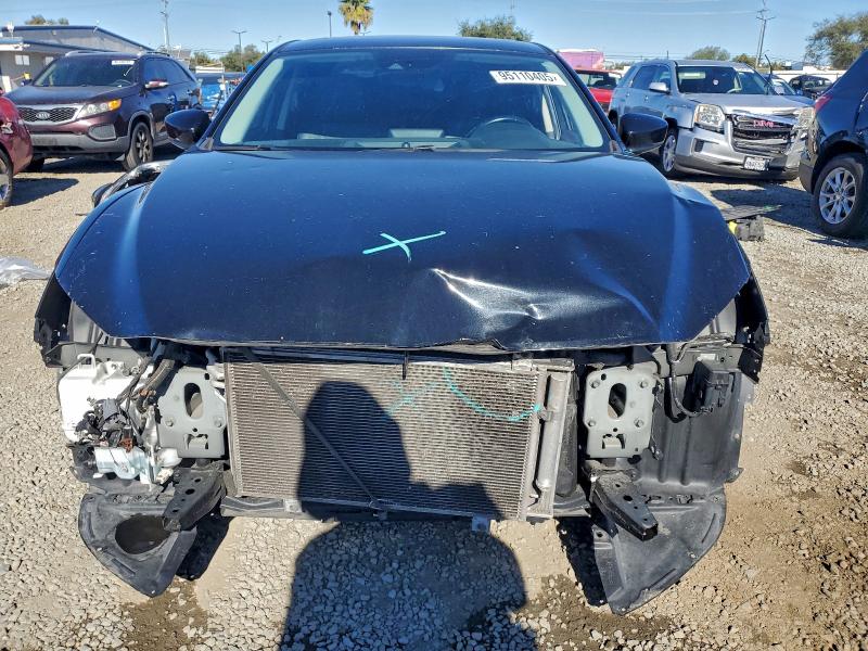Photo 5 from auction – 2018 MAZDA 6 TOURING with VIN JM1GL1VM7J1333959
