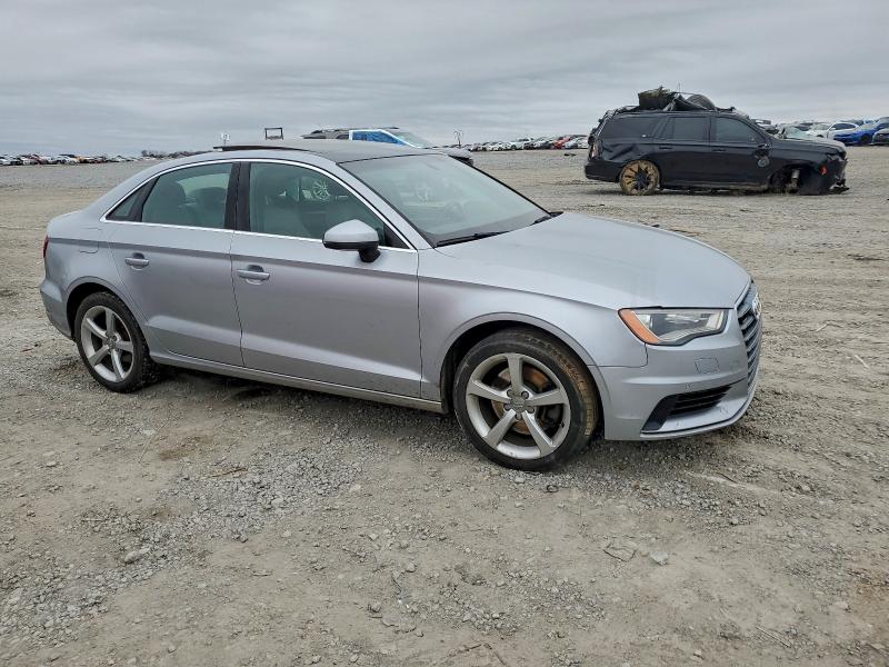 Photo 4 from auction – 2015 AUDI A3 PREMIUM with VIN WAUBFGFF3F1074881