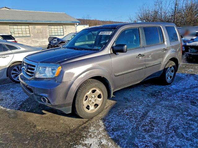 HONDA PILOT LX 2014 with VIN 5FNYF4H23EB011999 - Photo from auction