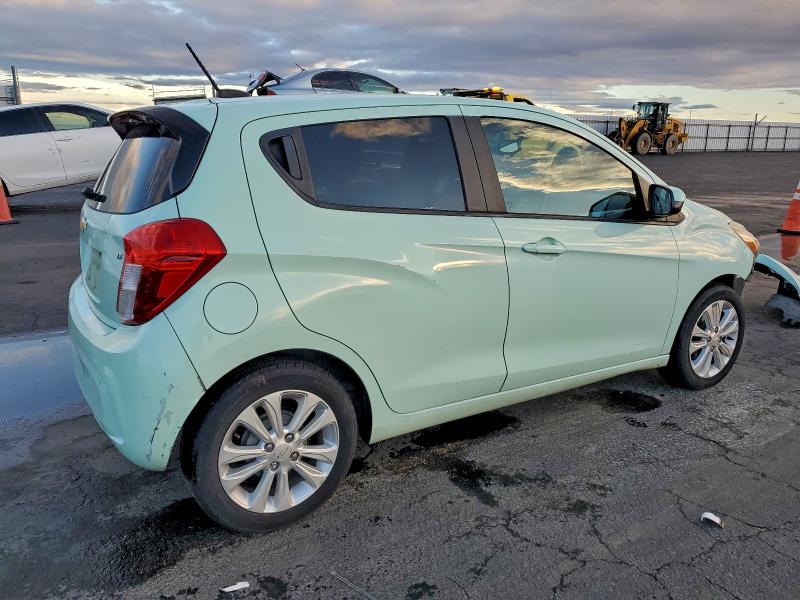 Photo 3 from auction – 2017 CHEVROLET SPARK 1LT with VIN KL8CC6SA4HC812952