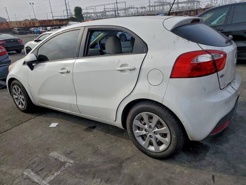 Zdjęcie 2 z aukcji – 2013 KIA RIO LX z VIN KNADM5A37D6132362