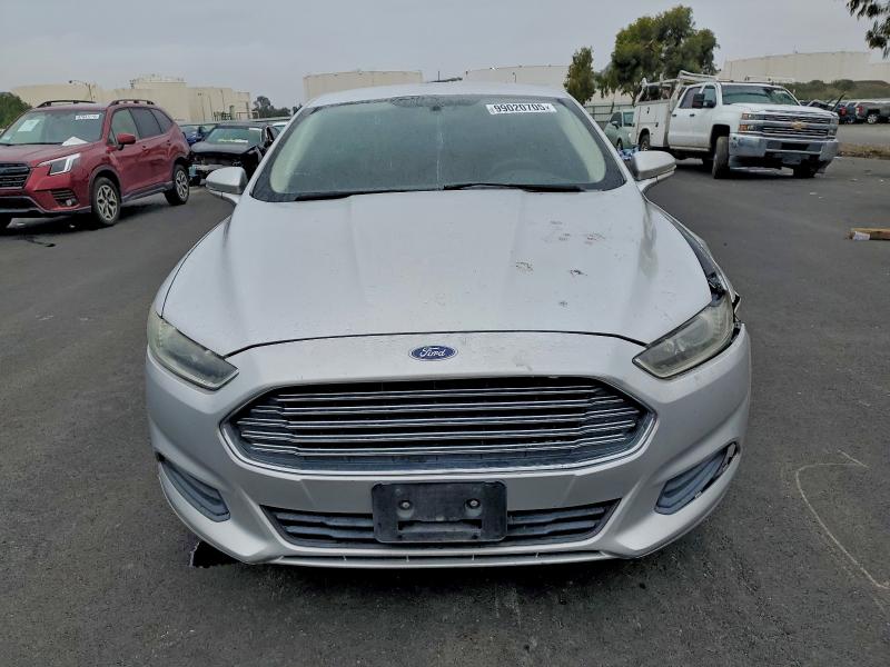 Photo 5 from auction – 2013 FORD FUSION SE with VIN 3FA6P0HR6DR250203