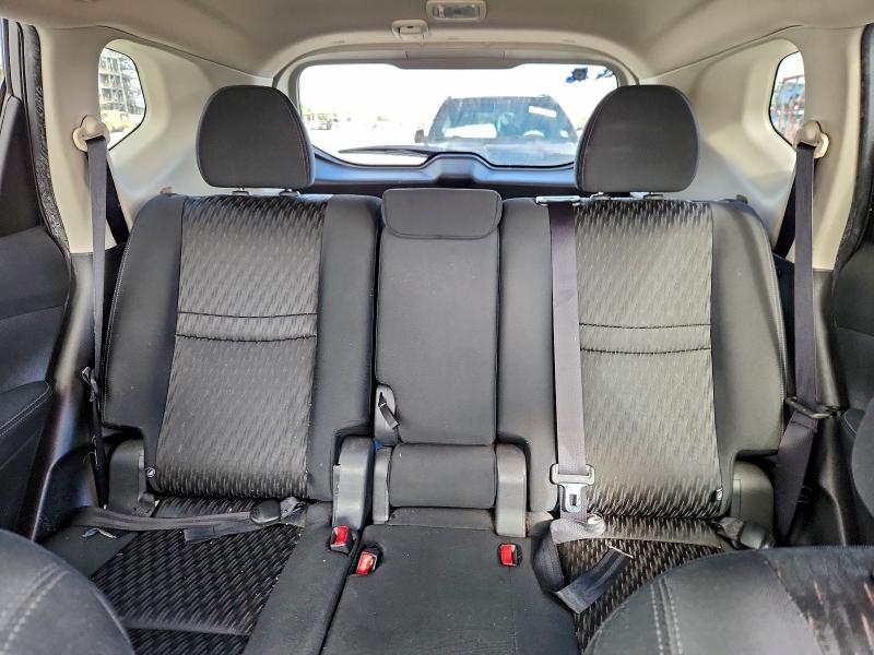Photo 10 from auction – 2017 NISSAN ROGUE S with VIN KNMAT2MT1HP579210