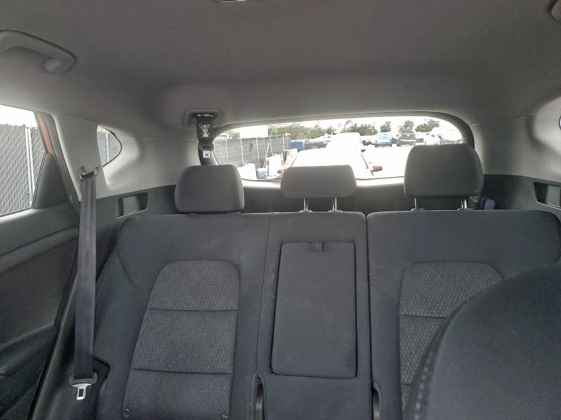 Photo 10 from auction – 2016 HYUNDAI TUCSON with VIN KM8J23A42GU054013