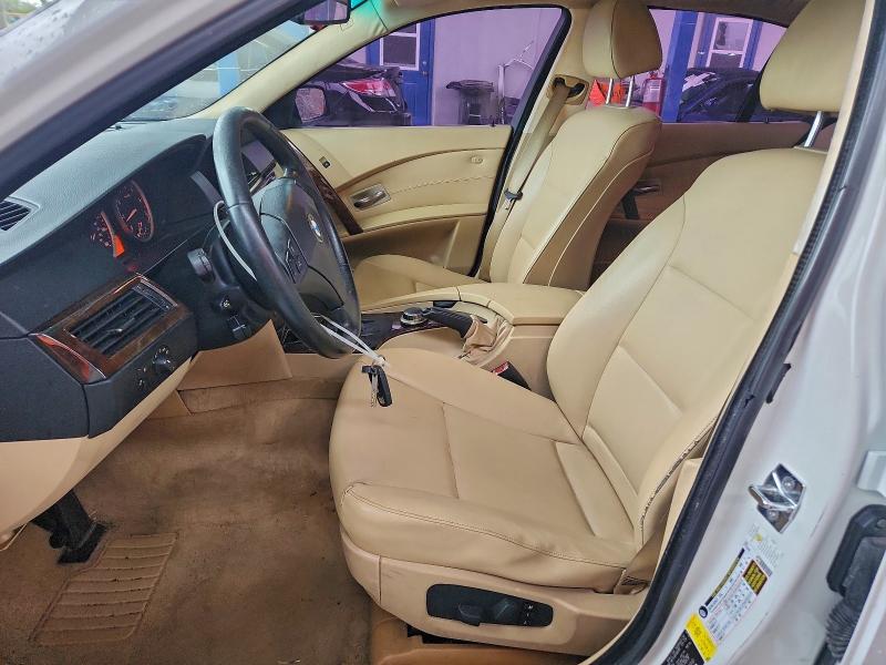 Photo 7 from auction – 2007 BMW 525 I with VIN WBANE53527CW67010