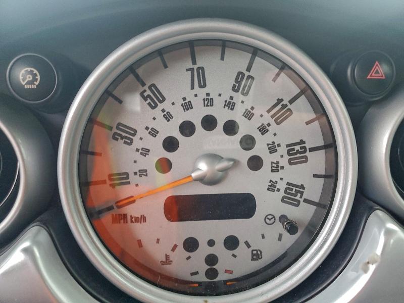 Photo 9 from auction – 2006 MINI COOPER S with VIN WMWRH33576TF86535