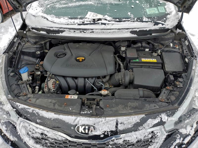 Photo 11 from auction – 2016 KIA FORTE LX with VIN KNAFK4A60G5510194