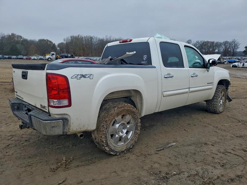 Photo 3 from auction – 2011 GMC SIERRA K15 with VIN 3GTP2VE33BG361195