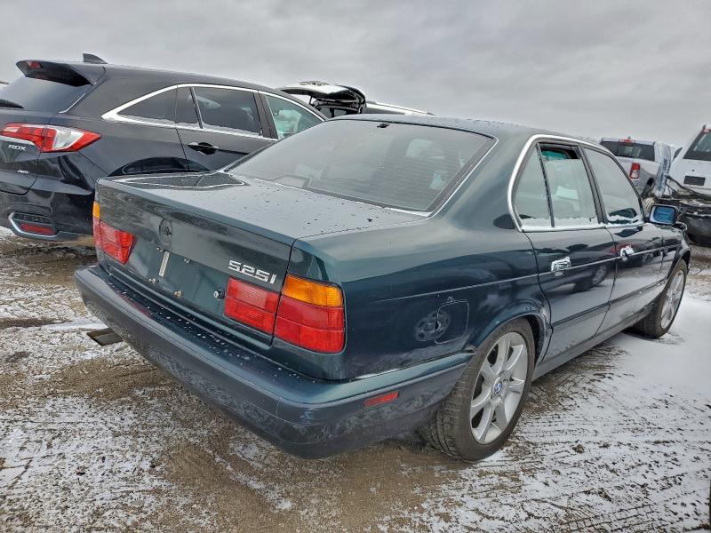 Photo 3 from auction – 1994 BMW 525 I AUTO with VIN WBAHD6322RGK42166