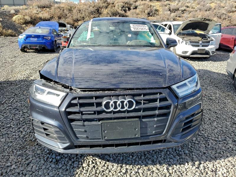 Photo 5 from auction – 2020 AUDI Q5 TITANIU with VIN WA1ENAFY8L2074912
