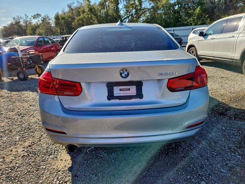 Photo 6 from auction – 2018 BMW 320 I with VIN WBA8A9C52JAD28057