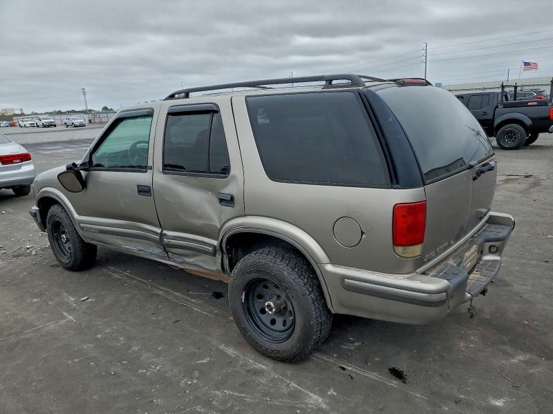 Photo 2 from auction – 1998 CHEVROLET BLAZER with VIN 1GNCS13WXW2180492