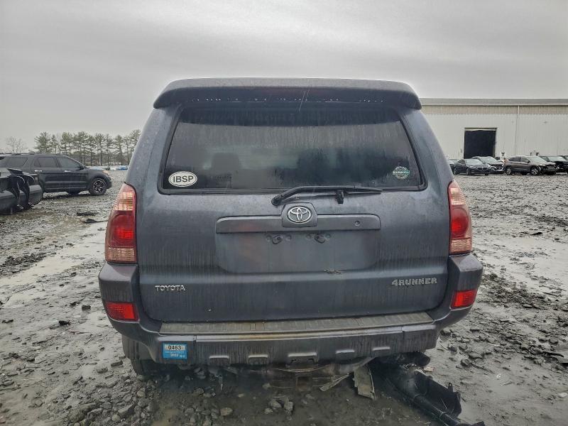 Photo 6 from auction – 2005 TOYOTA 4RUNNER SR with VIN JTEBT14R050055744