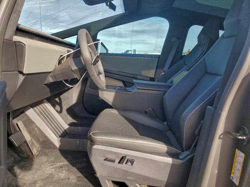 Photo 7 from auction – 2024 TESLA CYBERTRUCK with VIN 7G2CEHED4RA050966