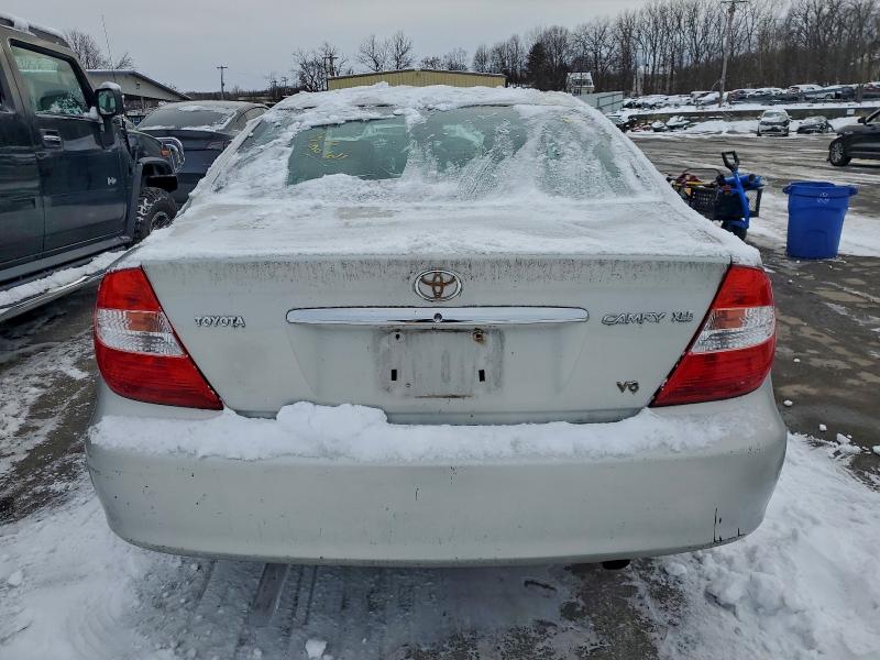 Photo 6 from auction – 2003 TOYOTA CAMRY with VIN 4T1BF30K03U061075