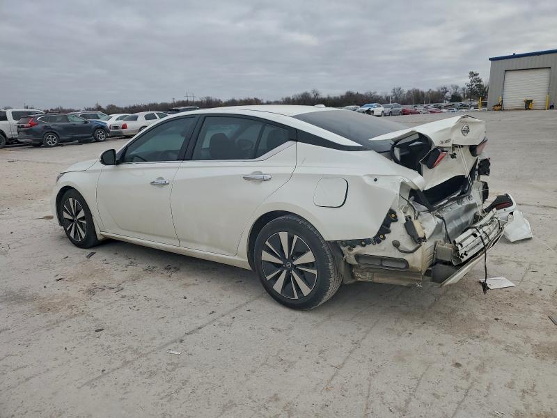 Photo 2 from auction – 2020 NISSAN ALTIMA SV with VIN 1N4BL4DV2LC101790