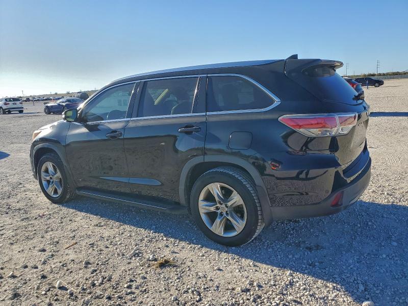 Photo 2 from auction – 2014 TOYOTA HIGHLANDER with VIN 5TDYKRFH8ES005403