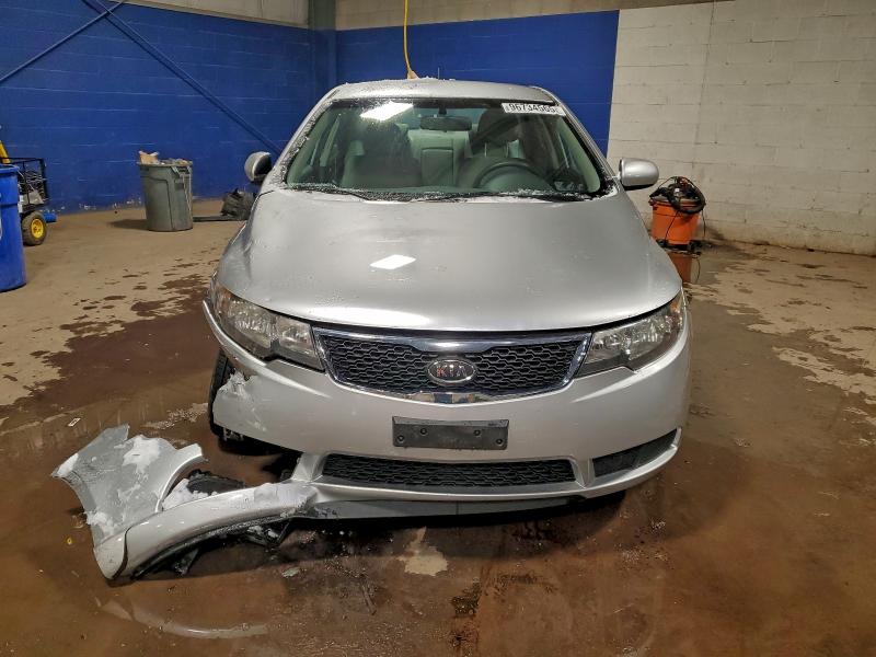 Photo 5 from auction – 2012 KIA FORTE LX with VIN KNAFT4A27C5629753