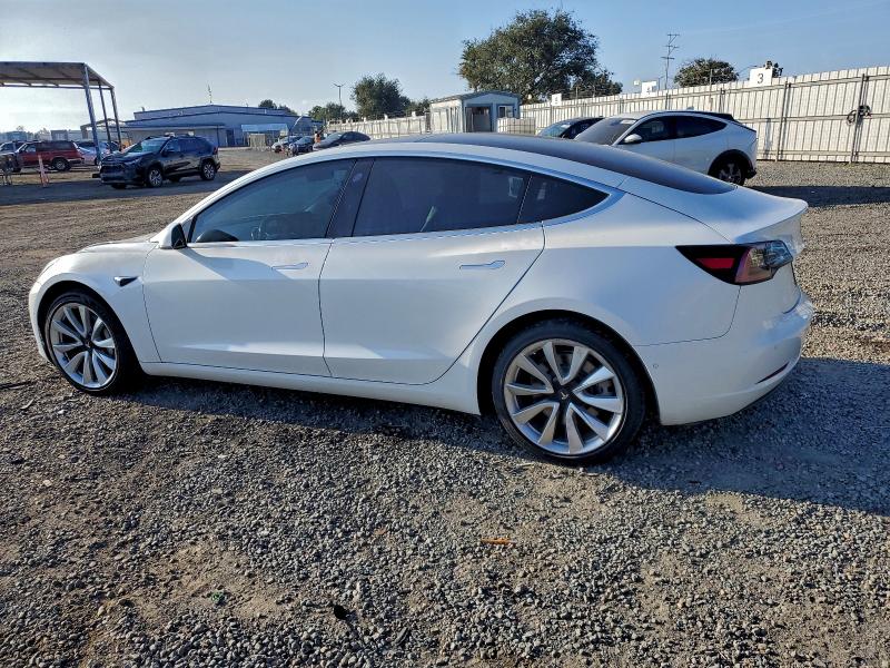 Photo 2 from auction – 2018 TESLA MODEL 3 with VIN 5YJ3E1EA9JF118430