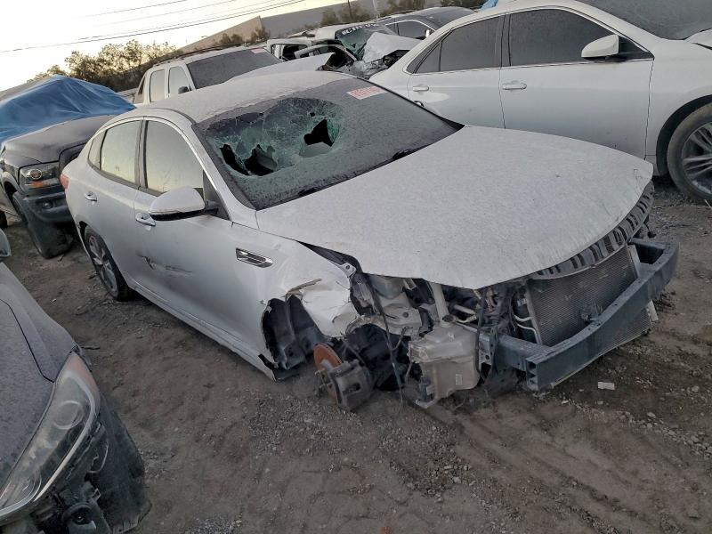 Photo 4 from auction – 2016 KIA OPTIMA LX with VIN 5XXGT4L30GG059562