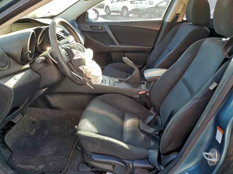Photo 7 from auction – 2011 MAZDA 3 I with VIN JM1BL1UF4B1367291