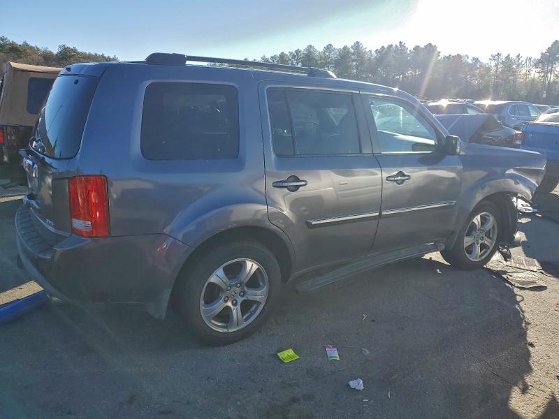 Photo 3 from auction – 2015 HONDA PILOT EX with VIN 5FNYF4H46FB022935