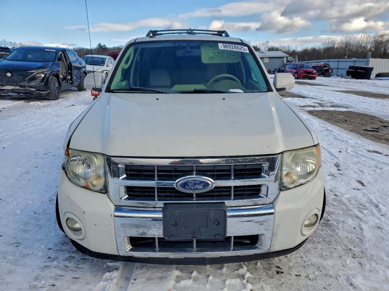 Photo 5 from auction – 2010 FORD ESCAPE LIM with VIN 1FMCU9EG0AKD04474