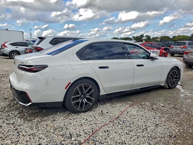 Photo 3 from auction – 2025 BMW 740 I with VIN WBA23EH04SCU60424