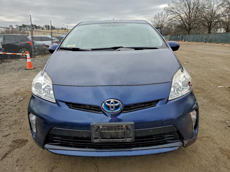 Photo 5 from auction – 2015 TOYOTA PRIUS with VIN JTDKN3DU0F0448787