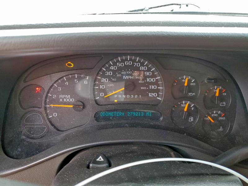 Photo 9 from auction – 2004 CHEVROLET SILVERADO with VIN 2GCEC19V841201477
