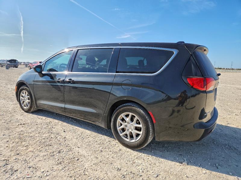Photo 2 from auction – 2017 CHRYSLER PACIFICA T with VIN 2C4RC1DG1HR608770