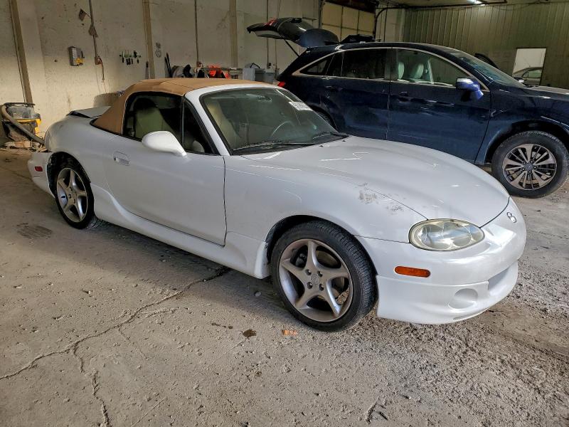 Photo 4 from auction – 2002 MAZDA MX-5 MIATA with VIN JM1NB353320221177