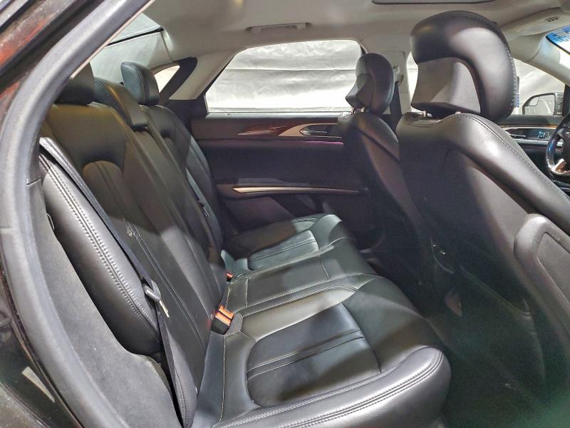 Photo 10 from auction – 2015 LINCOLN MKZ with VIN 3LN6L2J98FR618231
