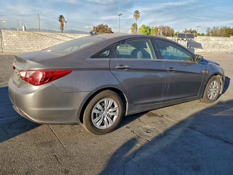 Photo 3 from auction – 2011 HYUNDAI SONATA GLS with VIN 5NPEB4AC2BH034057
