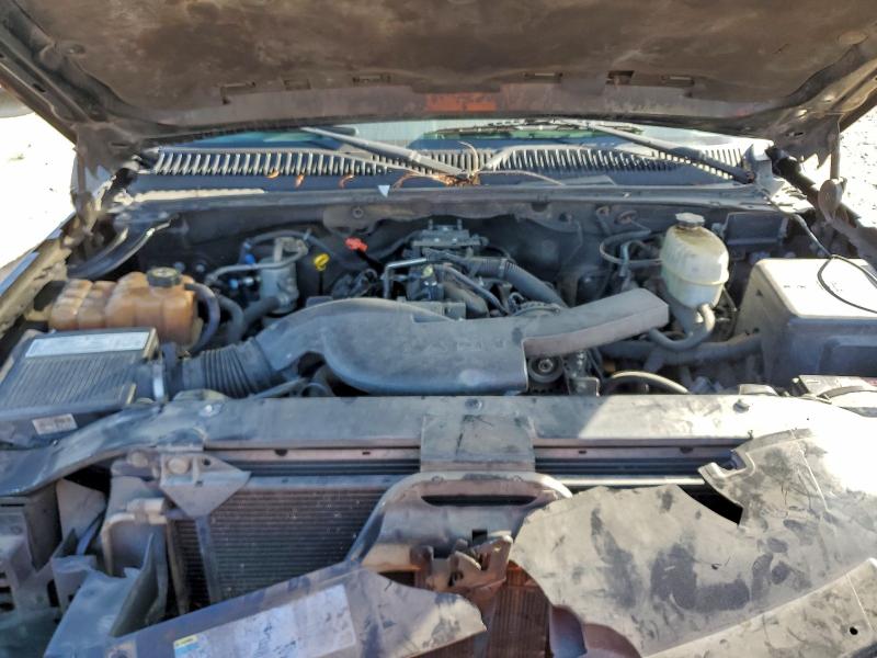 Photo 11 from auction – 2005 CHEVROLET AVALANCHE with VIN 3GNEC12Z15G232163