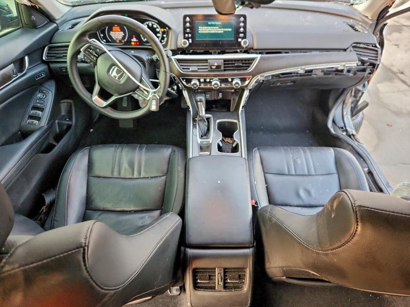 Photo 8 from auction – 2018 HONDA ACCORD EXL with VIN 1HGCV1F52JA034199